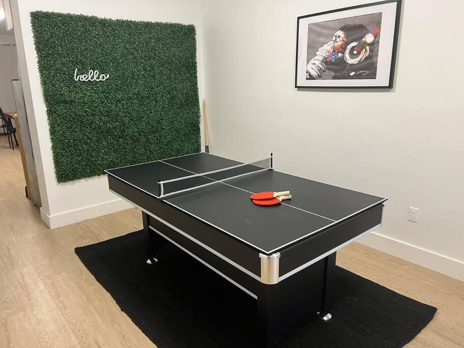 Modern 2 Bedroom Apt W Pool Table In Heart Of Bklyn * Nova York